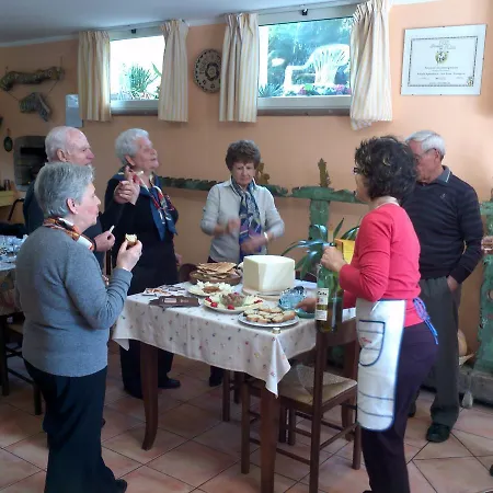 Farm stay Su Livariu
